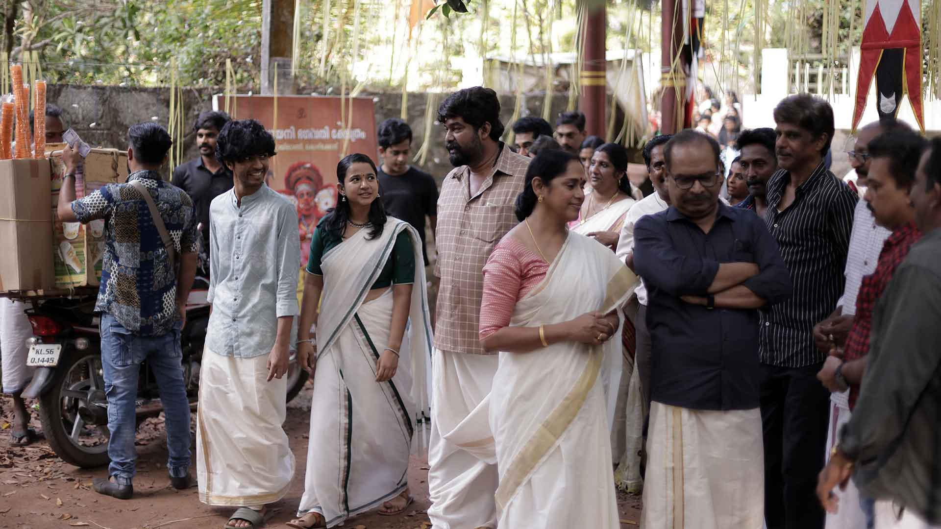 നാരായണീൻ്റെ മൂന്നാൺമക്കൾ