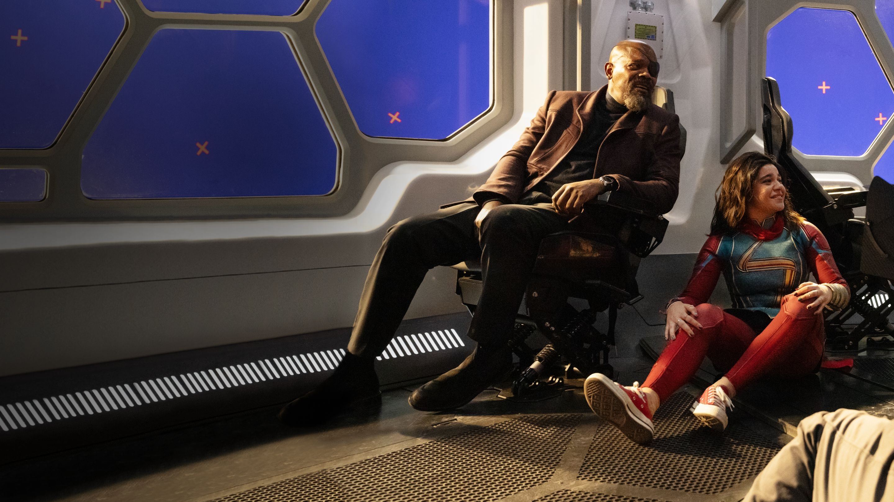 MARVEL STUDIOS: GEMEINSAM UNBESIEGBAR: Das Making-of von THE MARVELS