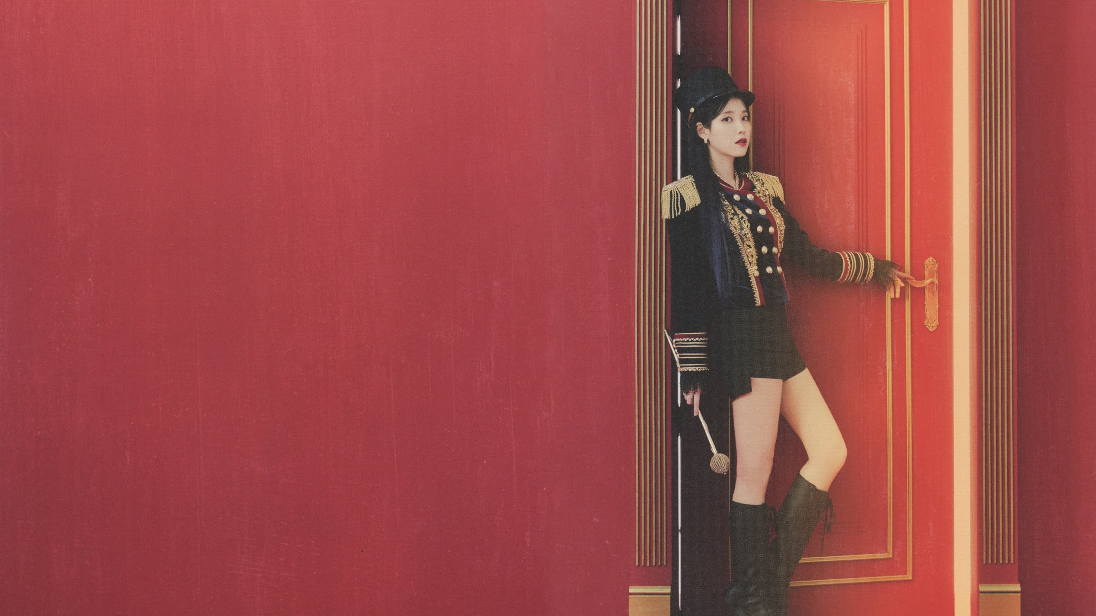 IU CONCERT: The Golden Hour