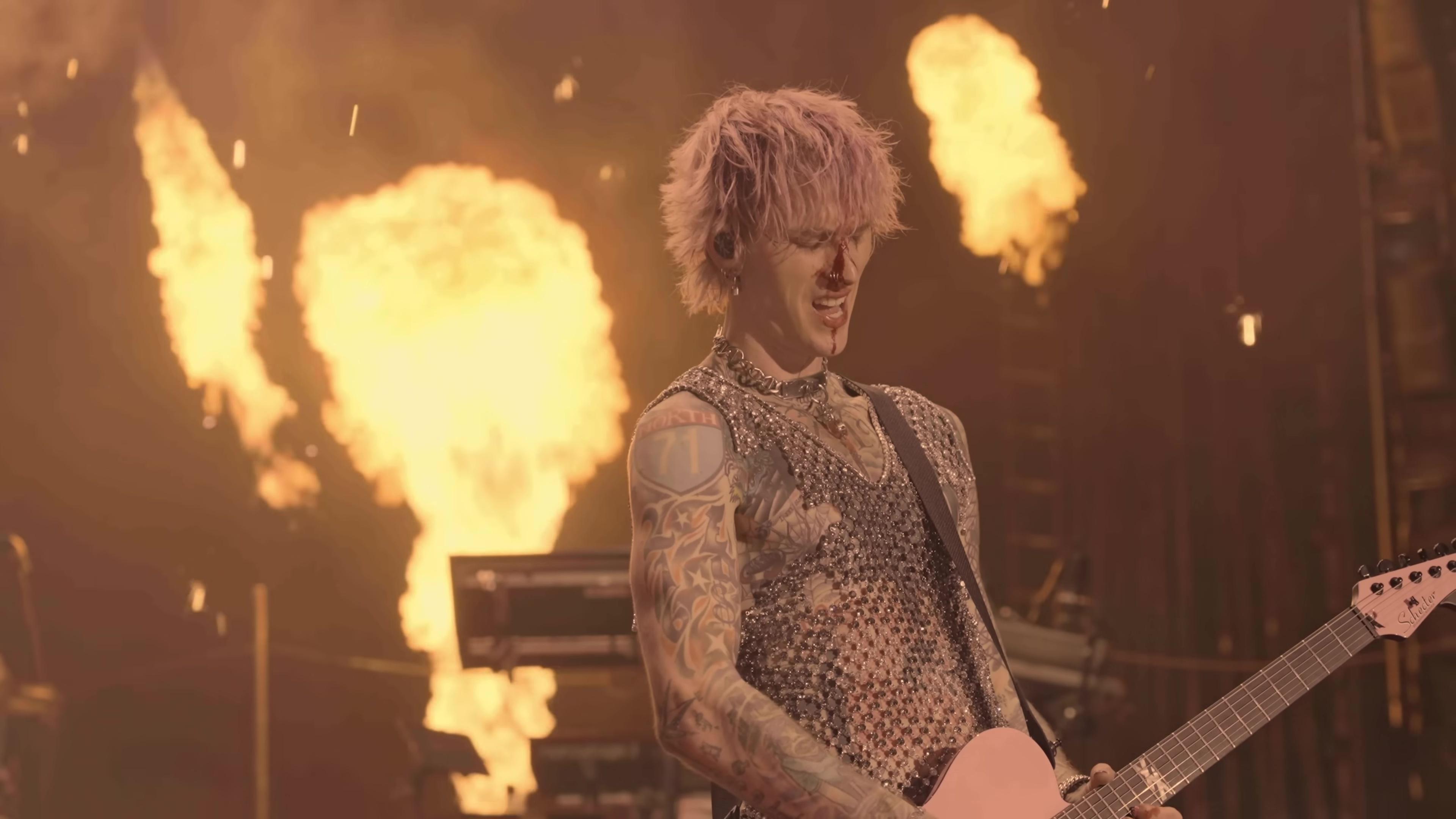 Machine Gun Kelly: Mainstream Sellout Live From Cleveland