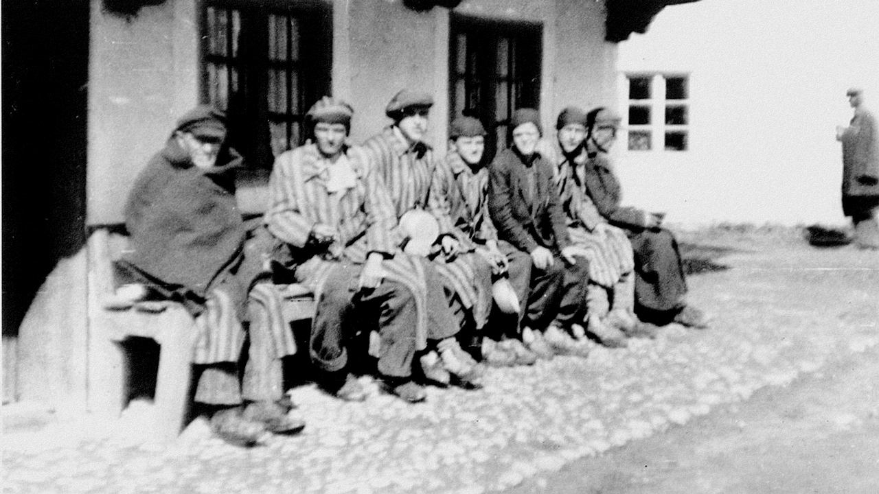 Vernichtung im Laufschritt – Todesmärsche 1944/​45