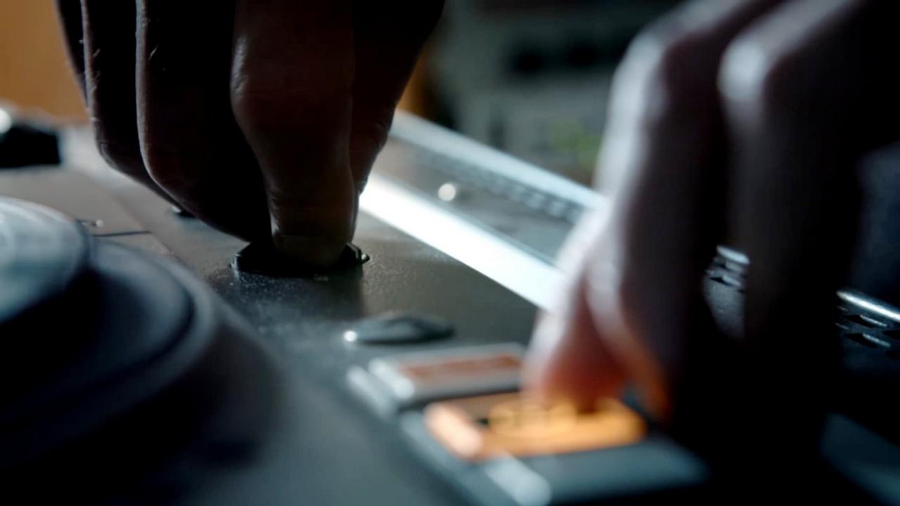 Electronic Vibrations – Ein Sound verändert die Welt