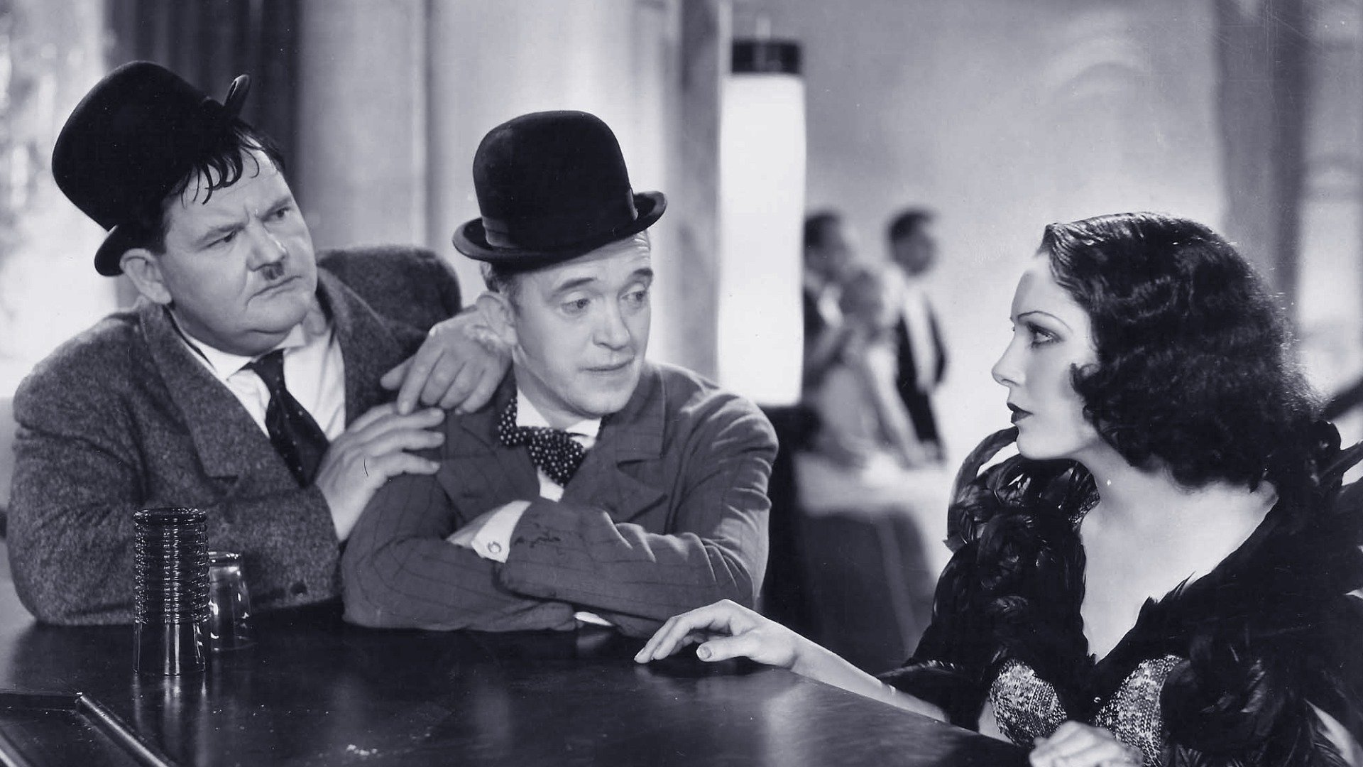Laurel & Hardy - Hollywood Party