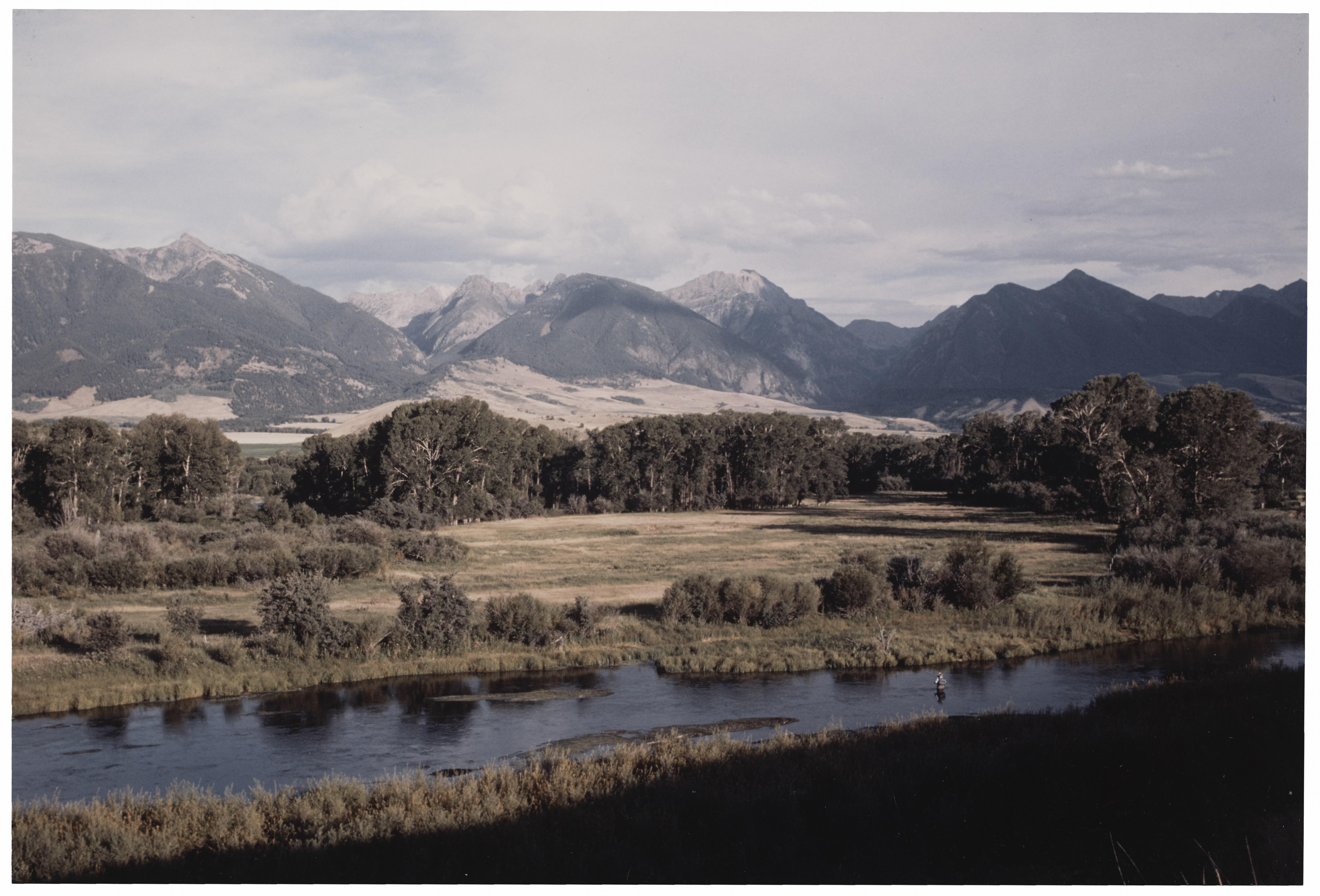 Aus der Mitte entspringt ein Fluß