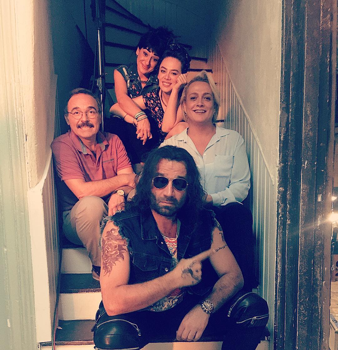 Aile Arasinda