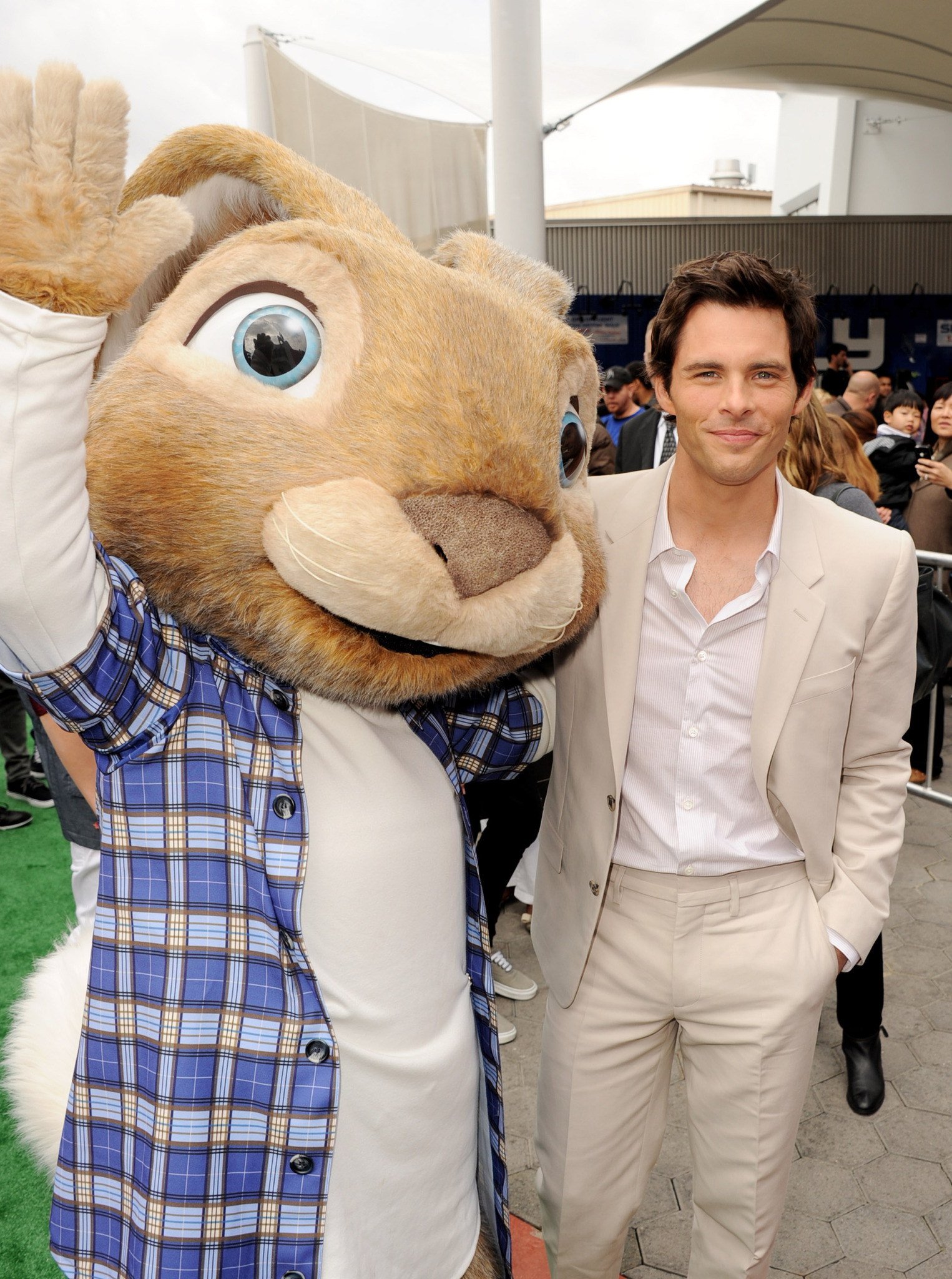 Hop - Osterhase oder Superstar?