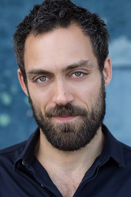 Bild von Alex Hassell