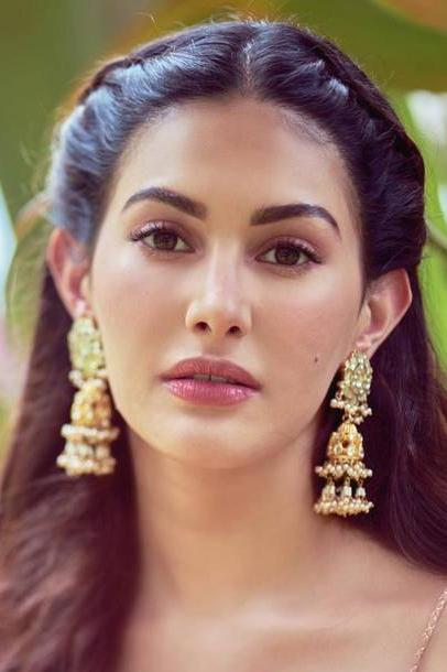 Bild von Amyra Dastur