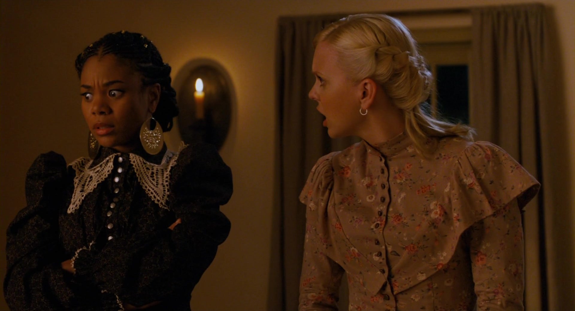 Scary Movie 4