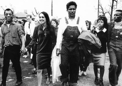 Joan Baez - I am a Noise