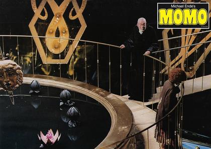 Momo (1986)