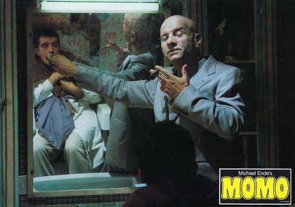 Momo (1986)