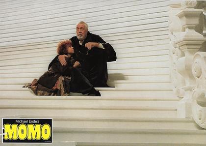 Momo (1986)