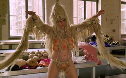 Teaches of Peaches